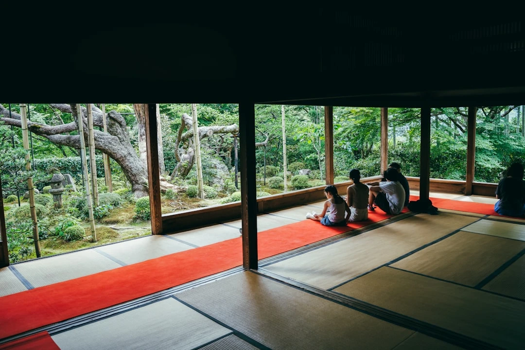mindfulness-maksud-con-duong-binh-yen-tu-goc-nhin-cua-mot-nha-nghien-cuu-tam-ly