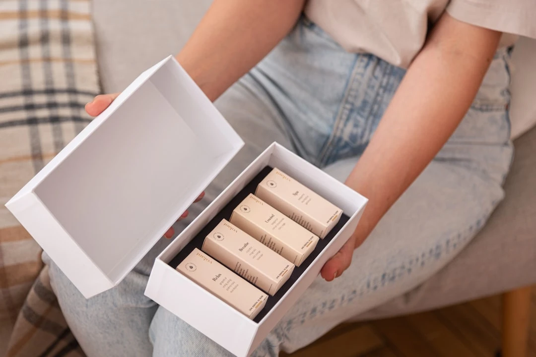 mindfulness-subscription-box-bi-quyet-cham-soc-tinh-than-hang-ngay