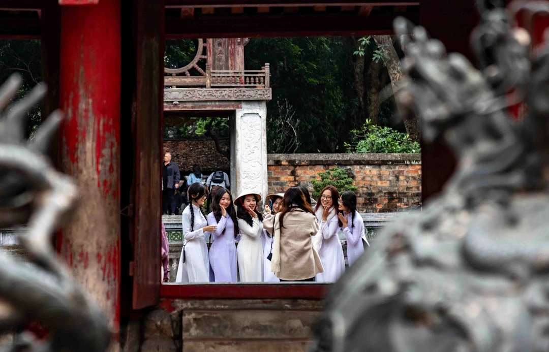 thien-su-nguyen-minh-khong-hanh-trinh-tam-linh-va-di-san